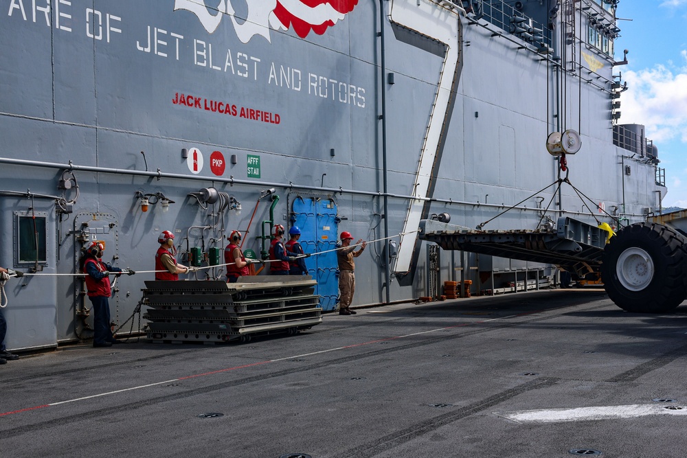 USS Iwo Jima Pulls Into St. Thomas, U.S. Virgin Islands USS Iwo Jima Pulls Into St. Thomas, U.S. Virgin Islands
