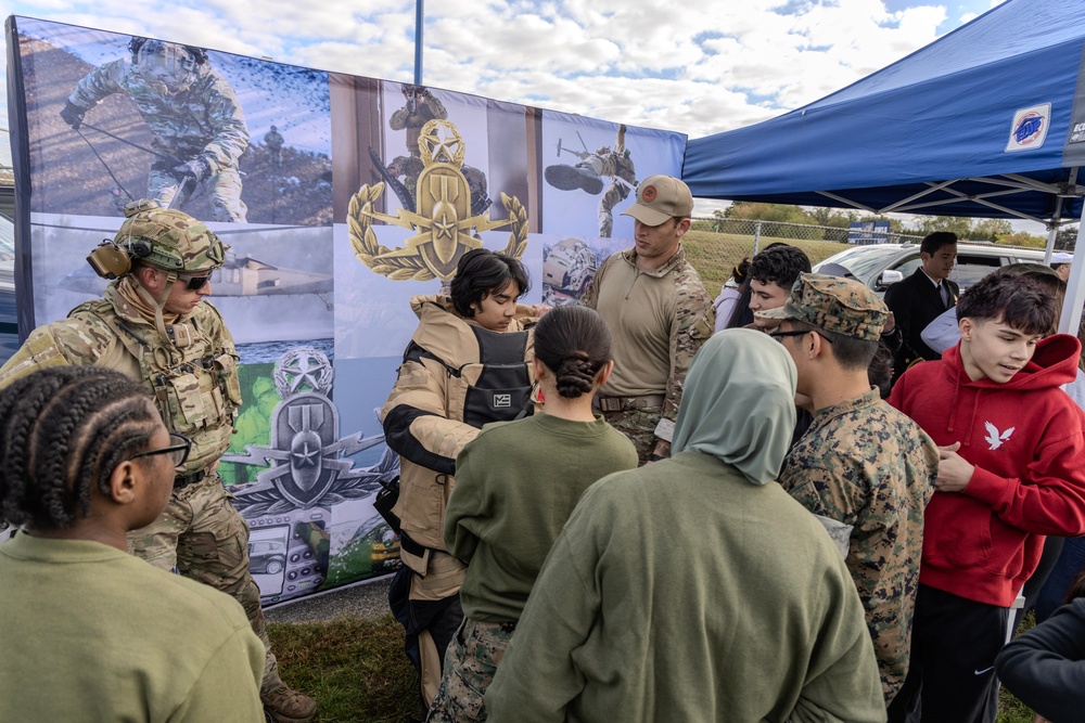 Navy Marine Corps'  250 - U.S. Navy EOD