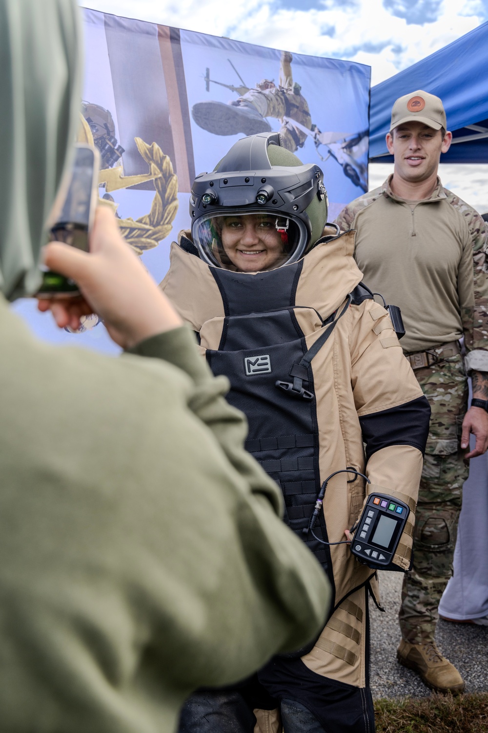 Navy Marine Corps'  250 - U.S. Navy EOD