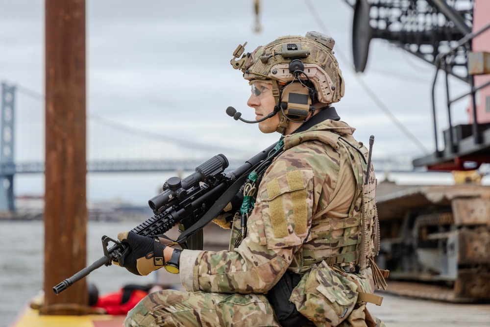 Navy Marine Corps'  250 - U.S. Navy EOD
