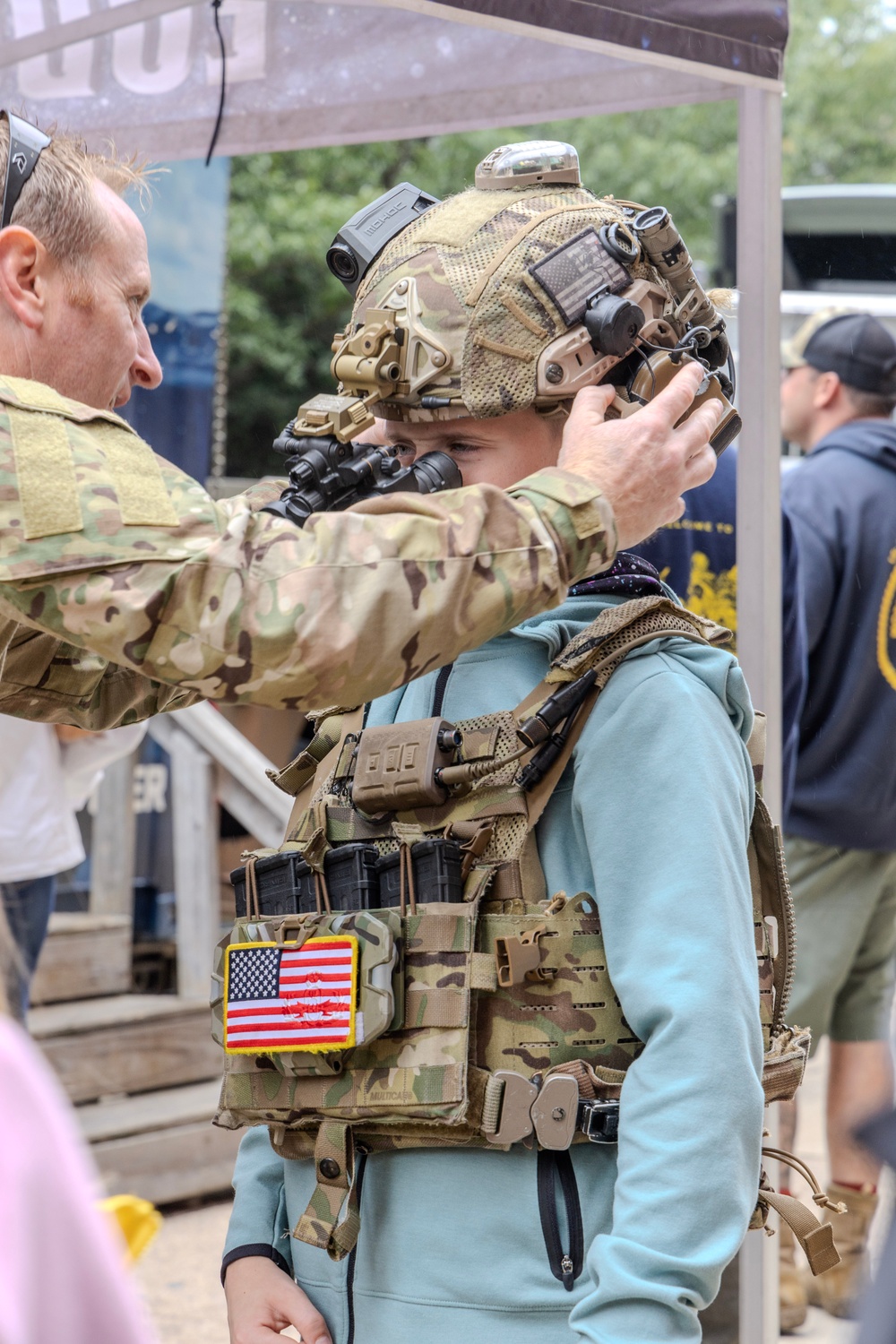 Navy Marine Corps'  250 - U.S. Navy EOD