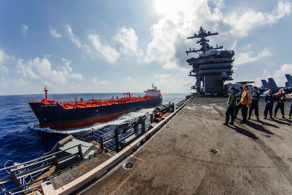 George Washington Conducts Replenishment-at-Sea with Allied Pacific