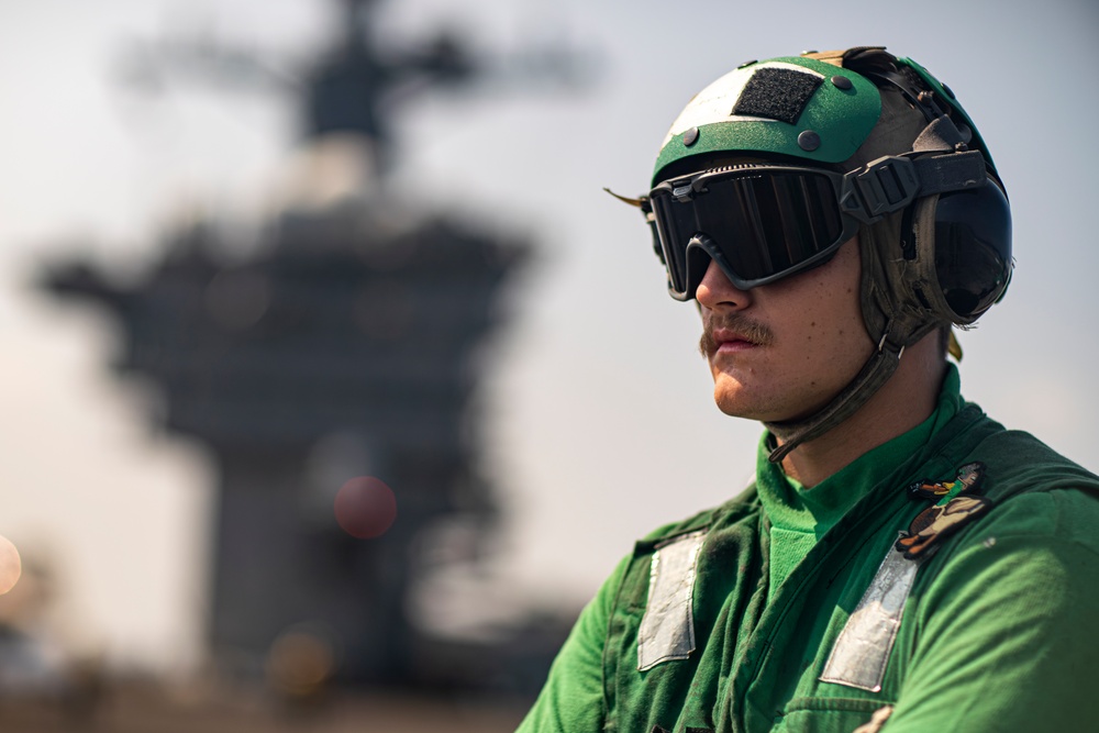 George Washington Conducts Flight Operations