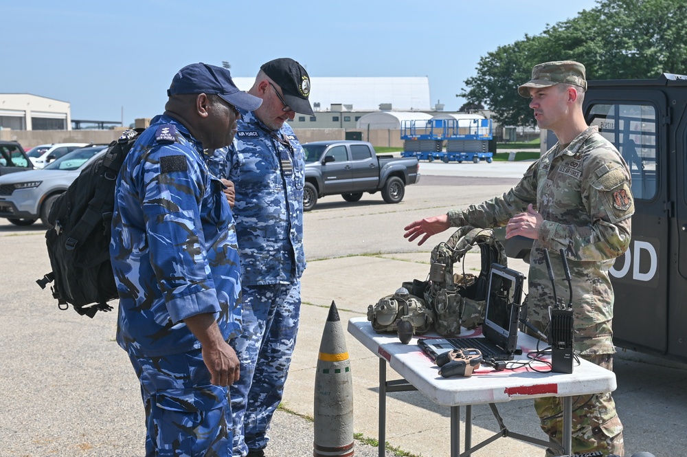 Papua New Guinea Defence Force and Royal Australian Air Force Distinguished Visitors Tour the 115th Fighter Wing