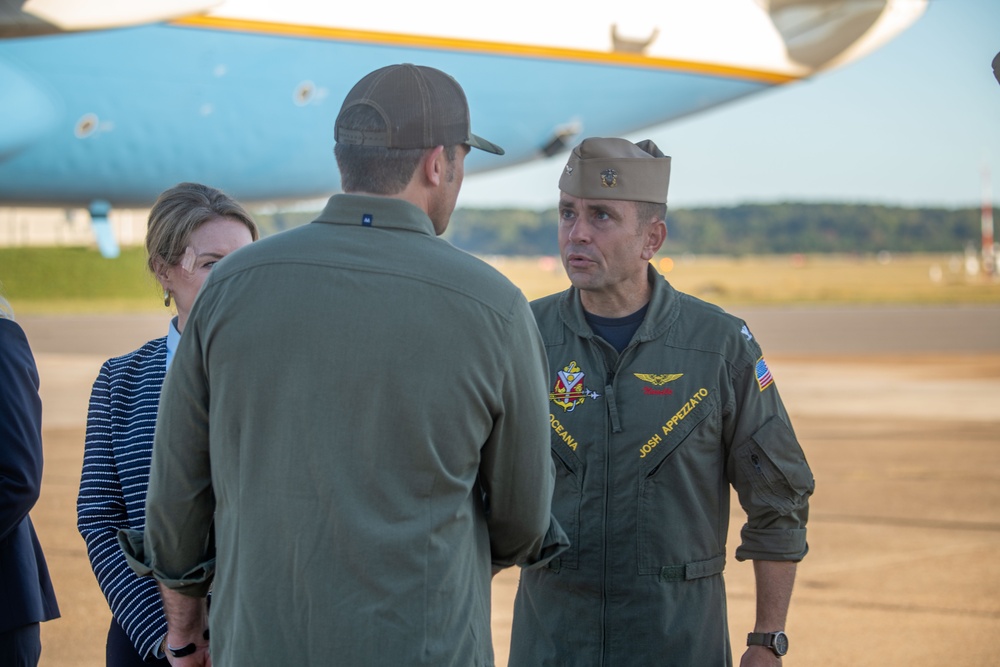 Secretary of War Visits NAS Oceana Secretary of War Visits NAS Oceana