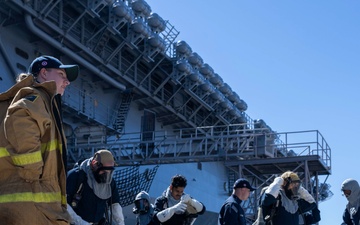 USS America (LHA 6) Conducts Damage Control Drill