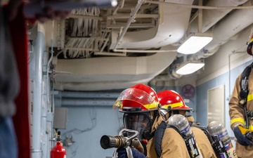 USS America (LHA 6) Conducts Firefighting Training