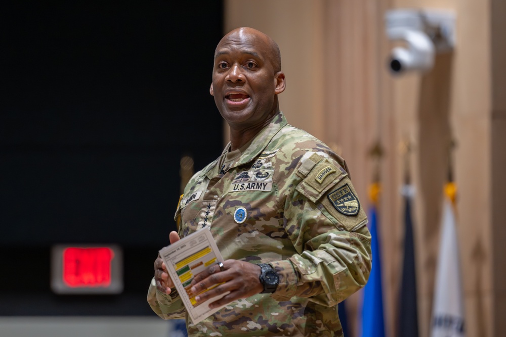 DV Speaker GEN Xavier T. Brunson speaks to the USAWC Class of 2026