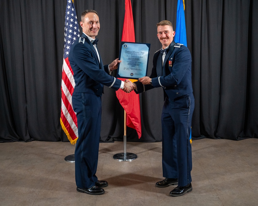 Graduating the future of flight: Class 26-01 Graduating the future of flight: Class 26-01
