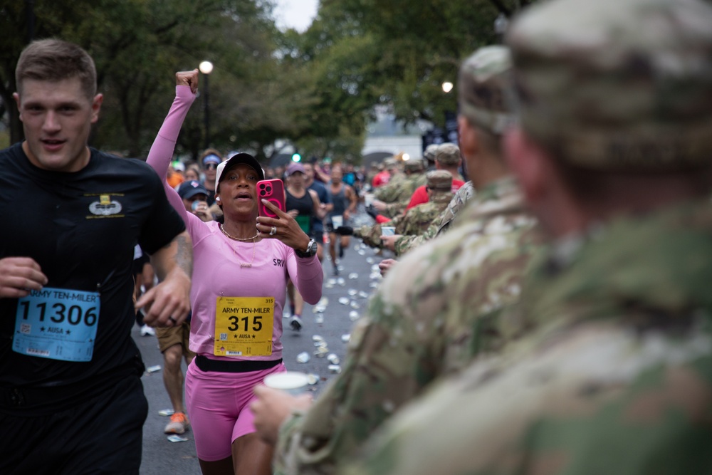 2025 U.S. Army 10-Miler