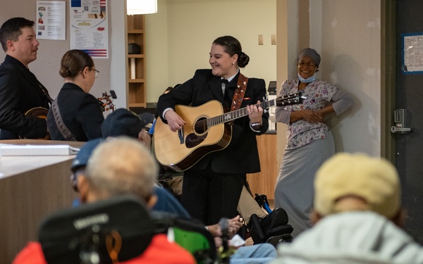 Navy Band Country Current performs for veterans