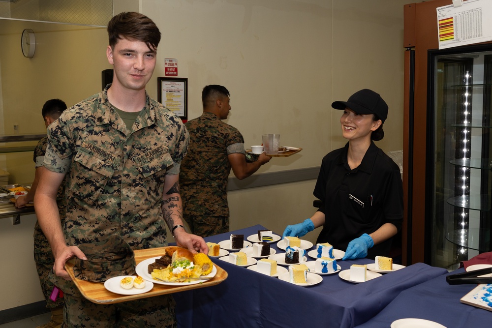 III Marine Expeditionary Force Marines celebrate U.S. Navy’s 250th birthday with Commanding General