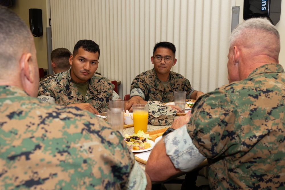 III Marine Expeditionary Force Marines celebrate U.S. Navy’s 250th birthday with Commanding General