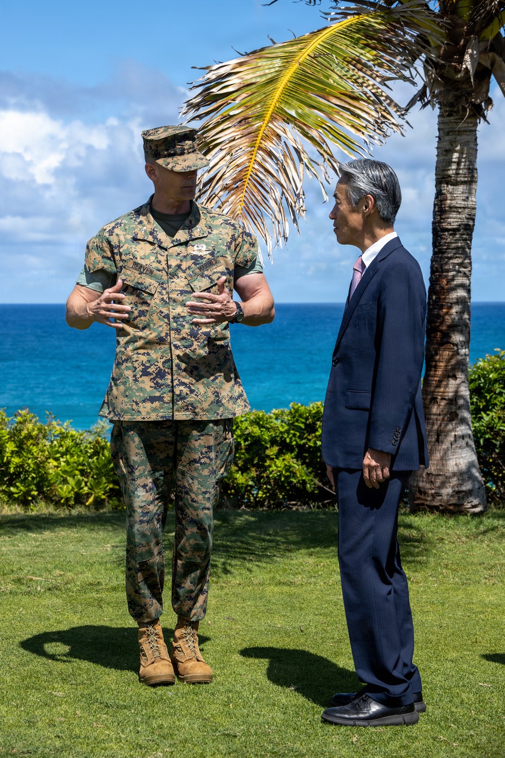 Shigeo Yamada and Distinguished Guests visit the Commander Fusata Iida Memorial at MCBH