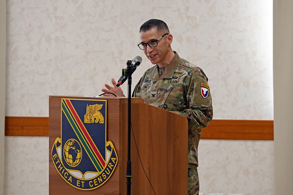 414th Contracting Support Brigade conducts change of responsibility