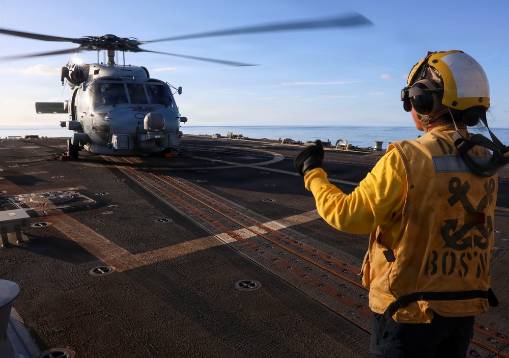 USS Bainbridge (DDG96) Flight Operations USS Bainbridge (DDG96) Flight Operations