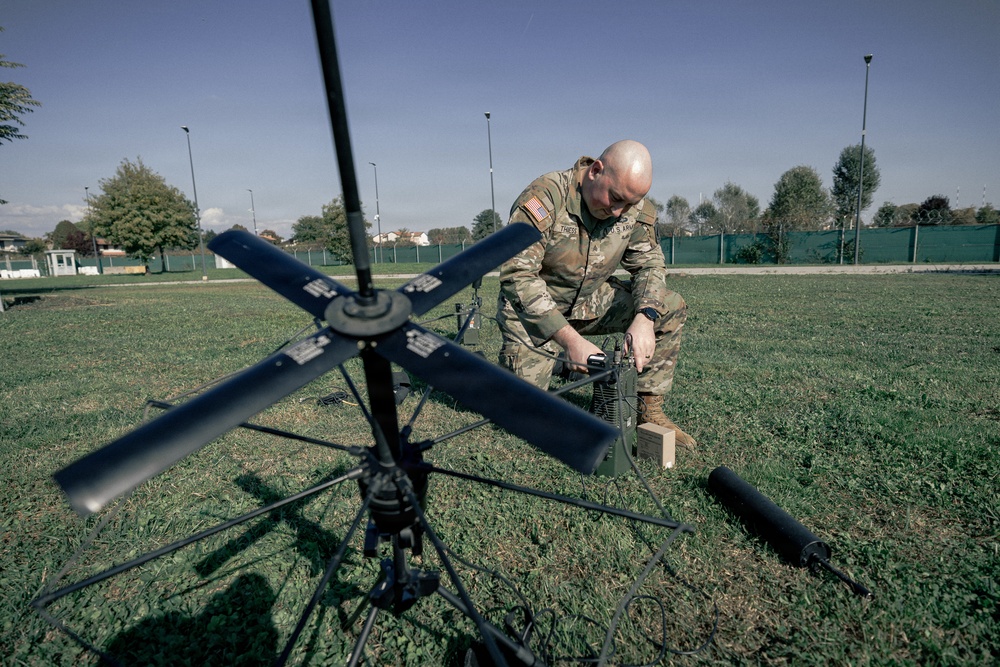 173rd Airborne Brigade Hosts Communicators Academy to Strengthen Digital Interoperability in Italy