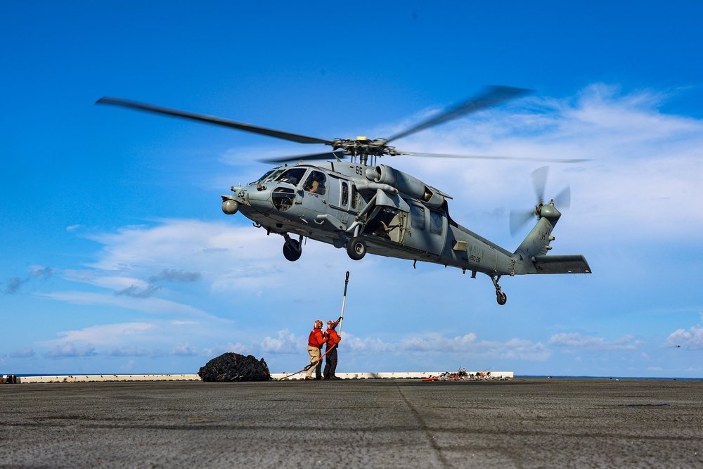 USS Iwo Jima Conducts Replinishment at Sea USS Iwo Jima Conducts Replinishment at Sea