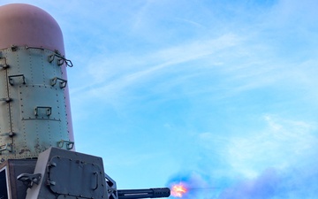 USS Iwo Jima Conducts Live Fire Exercise