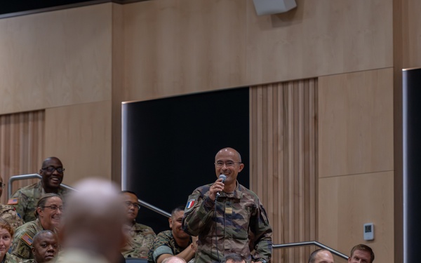 DV Speaker GEN Xavier T. Brunson speaks to the USAWC Class of 2026