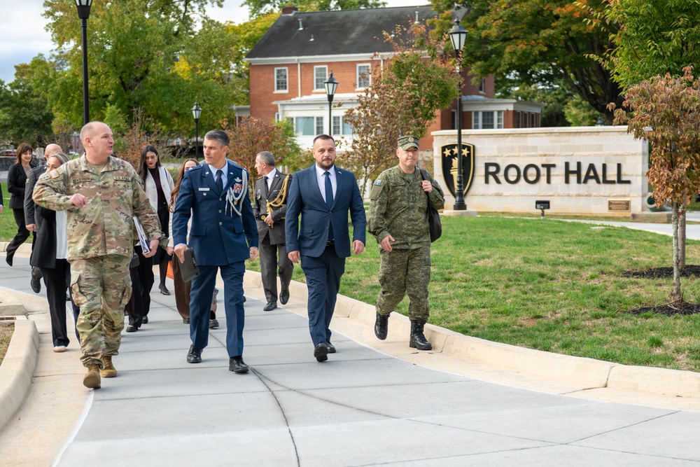 2025 IHOF Inductees Kosovo Minister of Defense HE Ejup Maqedonci , Zambian Army Commander LTG Geoffrey Zyeele visit USAWC