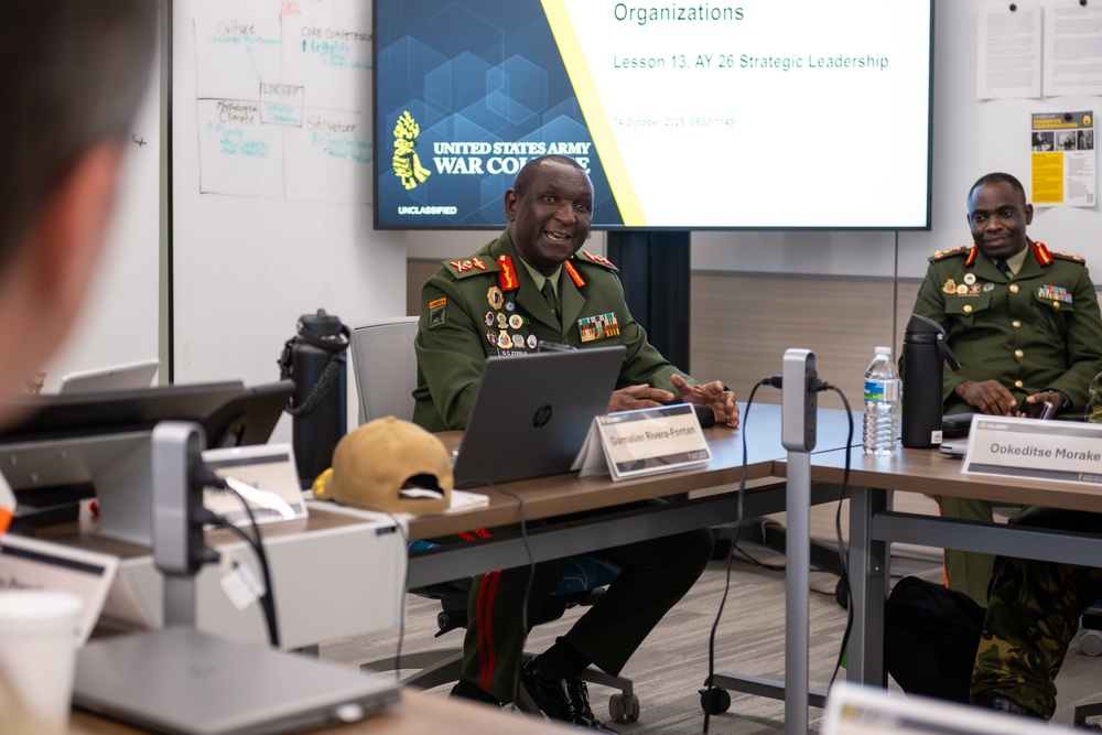 2025 IHOF Inductees Kosovo Minister of Defense HE Ejup Maqedonci , Zambian Army Commander LTG Geoffrey Zyeele visit USAWC