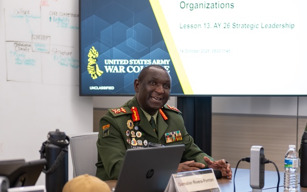 2025 IHOF Inductees Kosovo Minister of Defense HE Ejup Maqedonci , Zambian Army Commander LTG Geoffrey Zyeele visit USAWC