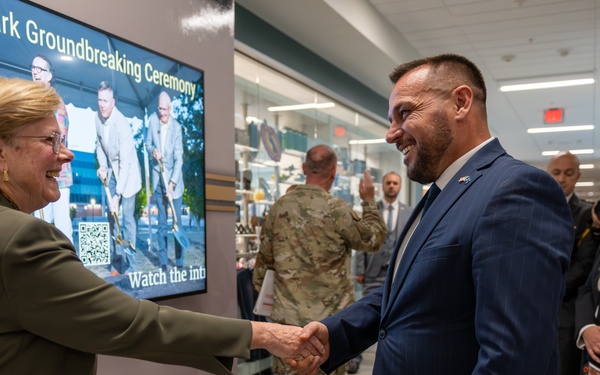 2025 IHOF Inductees Kosovo Minister of Defense HE Ejup Maqedonci , Zambian Army Commander LTG Geoffrey Zyeele visit USAWC