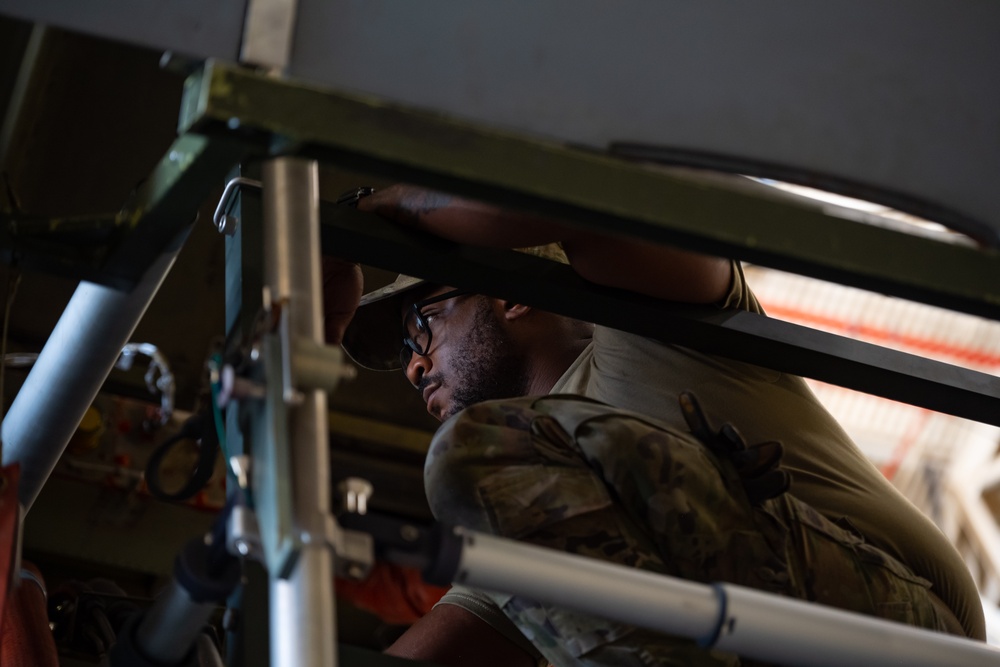 105 MXS swaps C-17 engine