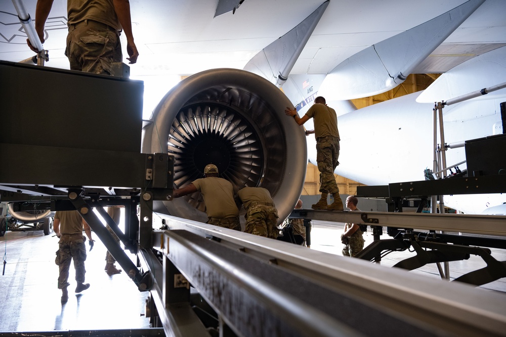 105 MXS swaps C-17 engine