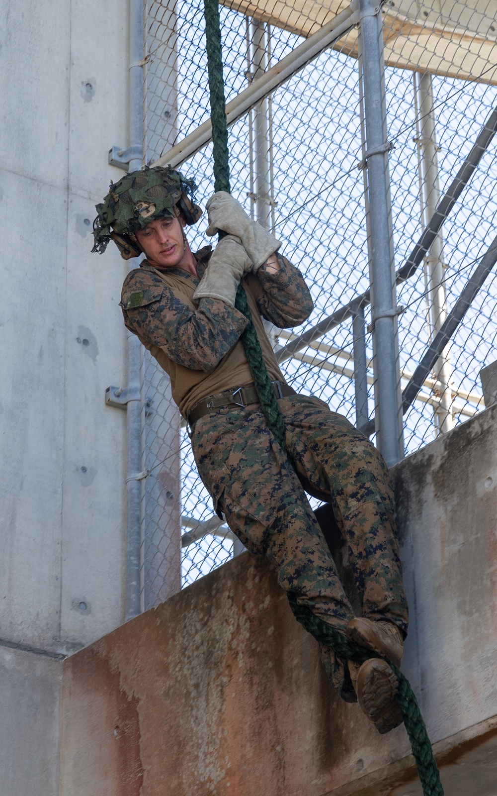 U.S. Marines with 12th Littoral Combat Team conduct Fast Rope Master Course