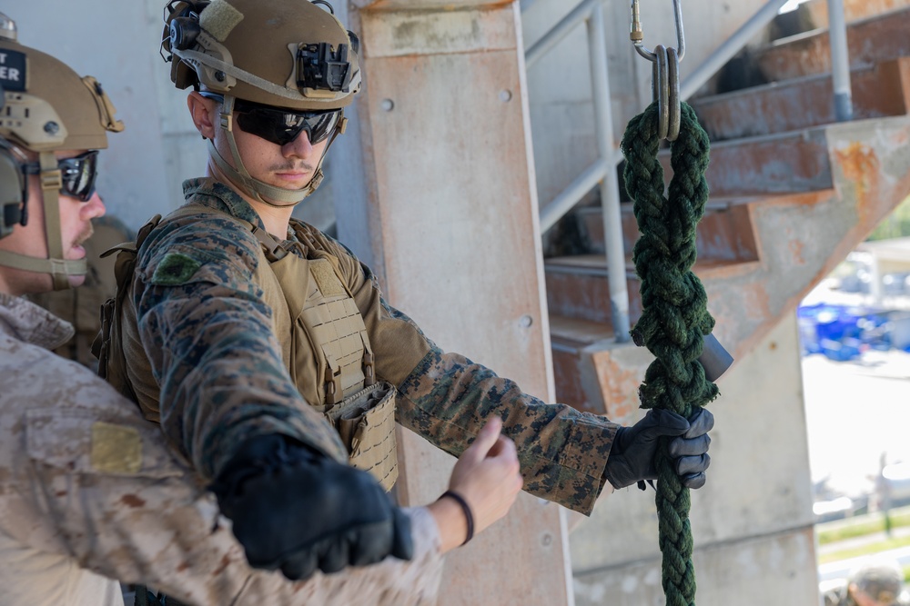 U.S. Marines with 12th Littoral Combat Team conduct Fast Rope Master Course