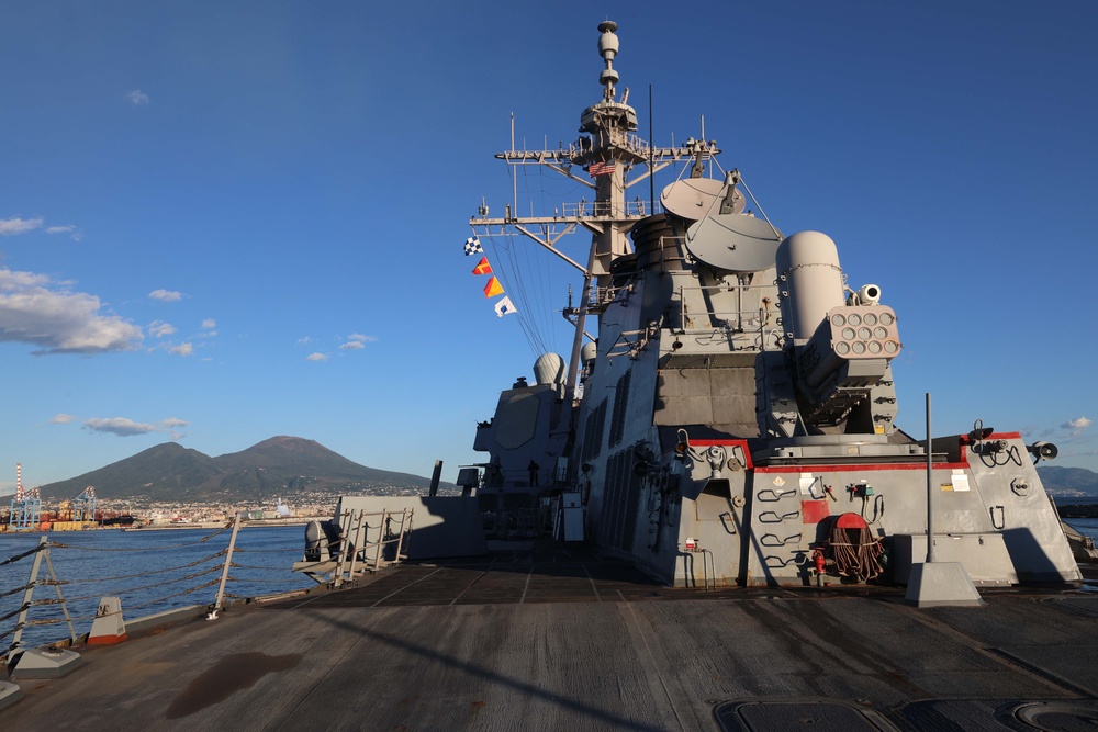 USS Roosevelt (DDG 80) Departs Naples, Italy