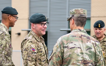 DV Commander Canadian Army LTG Wright visits the USAWC