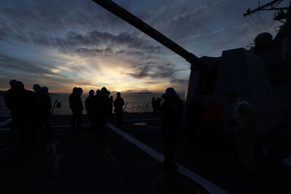 USS Roosevelt (DDG 80) Prepares Its Arrival to Toulon, France USS Roosevelt (DDG 80) Prepares Its Arrival to Toulon, France