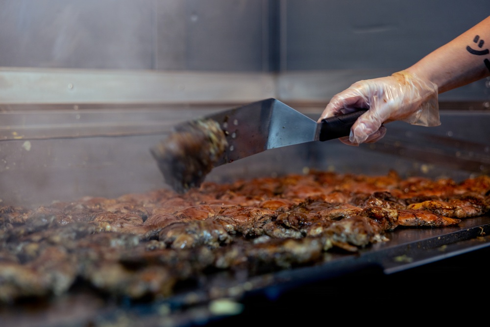 22nd MEU(SOC) | Sailors and Marines Prepare Dinner on USS San Antonio