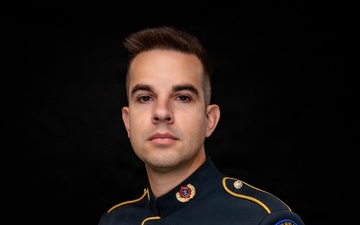 Sgt. 1st Class Mitchell Gribbroek - Percussionist - U.S. Army Field Band Headshot