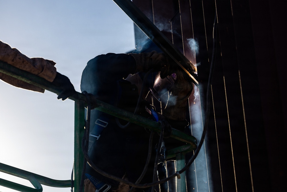 JTF-SB Marines Strengthen Barrier Reinforcement Efforts