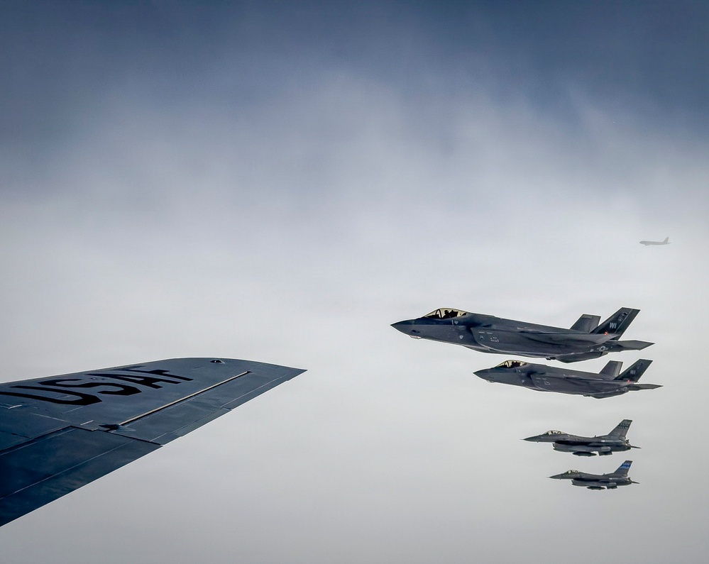 North American Aerospace Defense Command operates in Arctic North American Aerospace Defense Command operates in Arctic