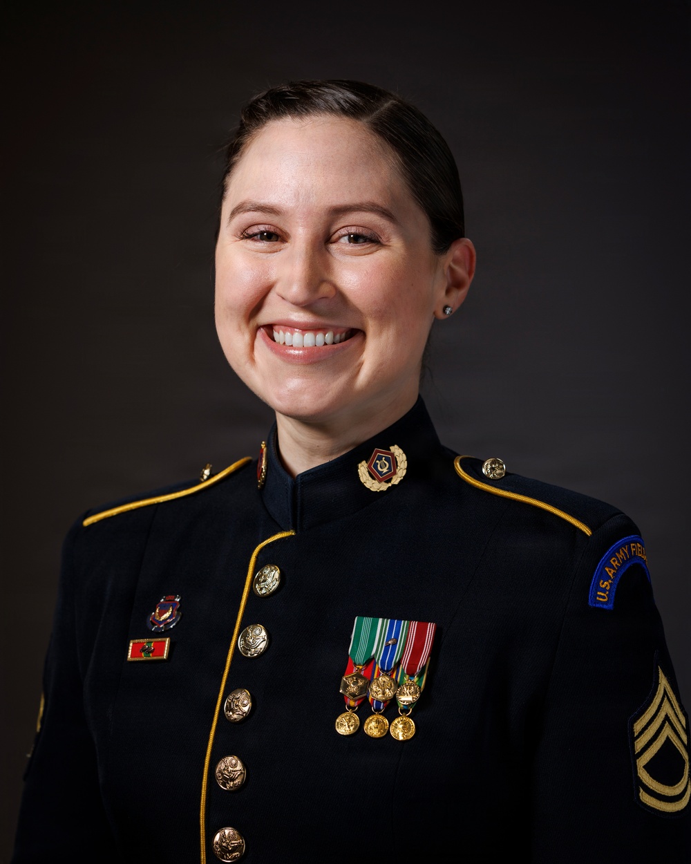 Sgt. 1st Class Sarah Polinski - Soprano Vocalist - U.S. Army Field Band Headshot Sgt. 1st Class Sarah Polinski - Soprano Vocalist - U.S. Army Field Band Headshot