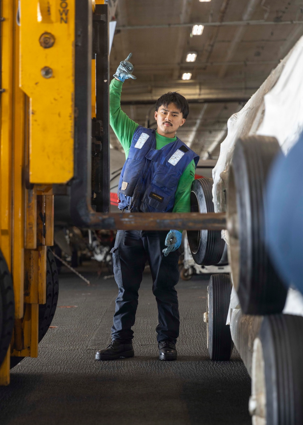 USS Gerald R. Ford (CVN 78) Hangar Bay Equipment Transport USS Gerald R. Ford (CVN 78) Hangar Bay Equipment Transport