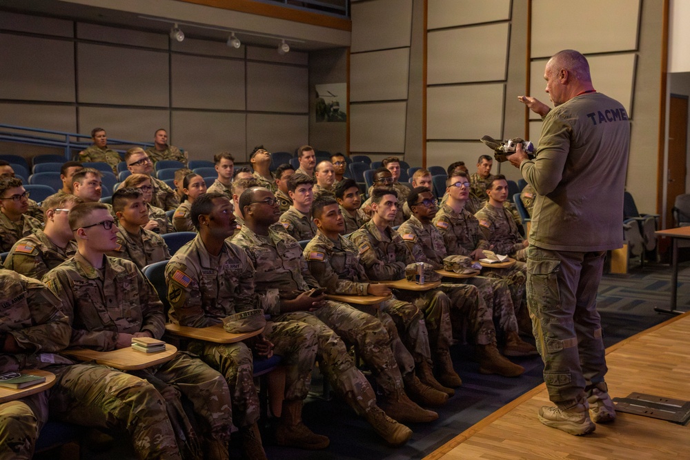 District of Columbia Park Police Host a Medical Training Event for U.S. Army National Guard Soldiers