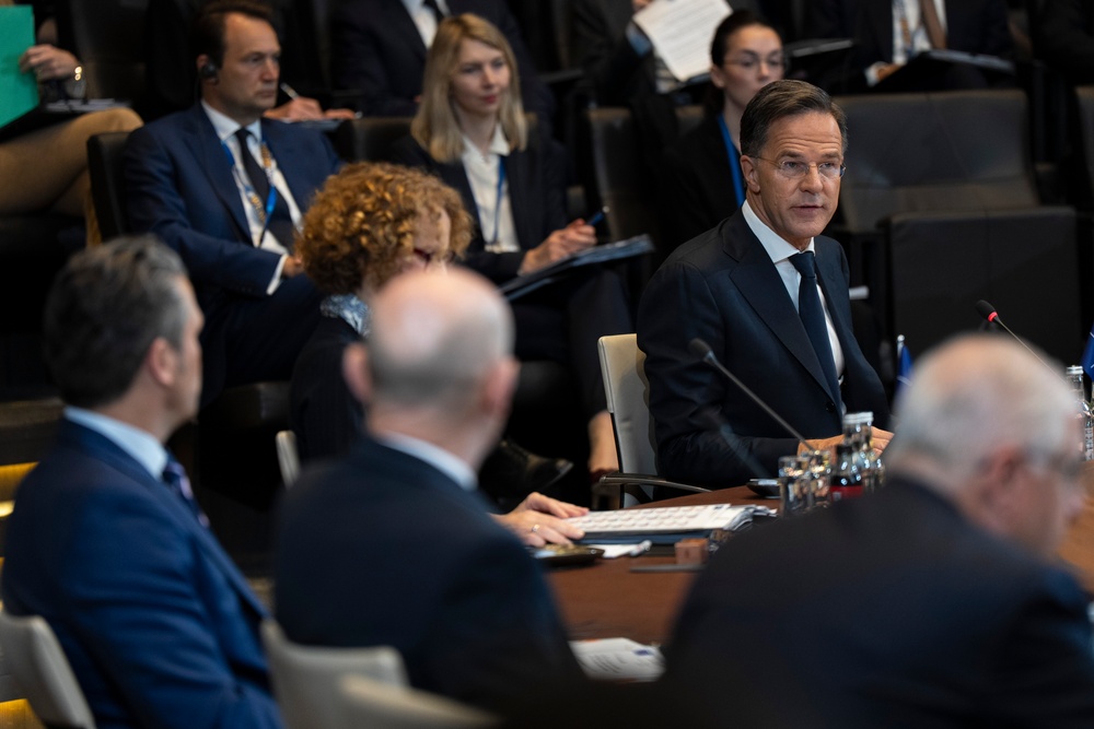 SW Meets with World Leaders at NATO