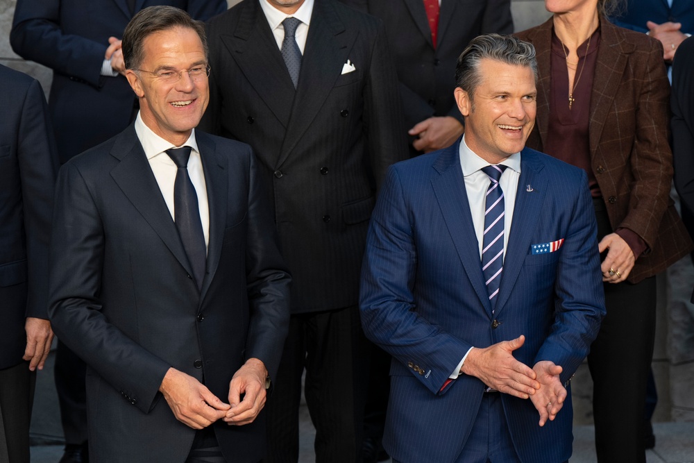 SW Meets with World Leaders at NATO