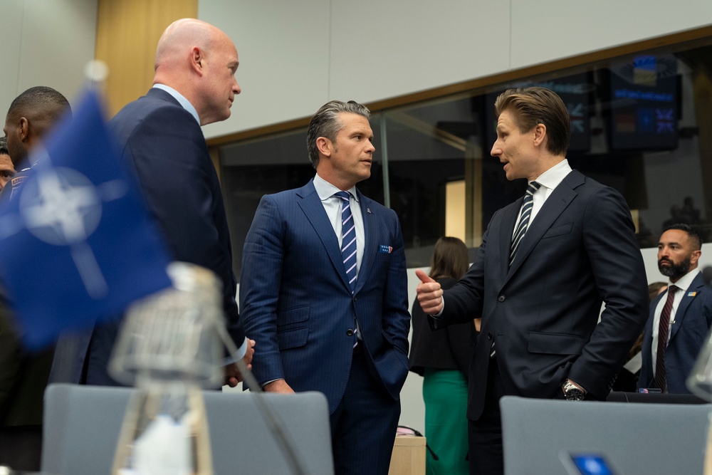 SW Meets with World Leaders at NATO