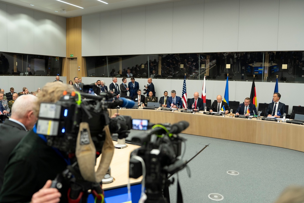 SW Meets with World Leaders at NATO