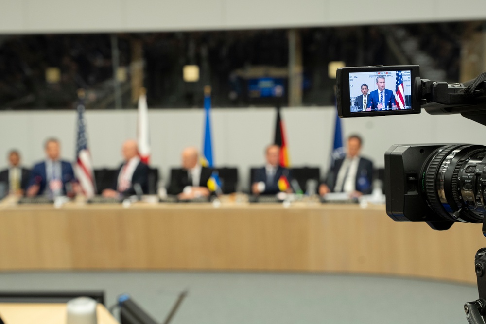 SW Meets with World Leaders at NATO