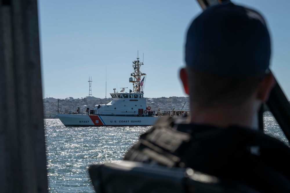 U.S. Coast Guard Maritime Safety and Security Team (MSST) provides security during San Francisco Fleet Week