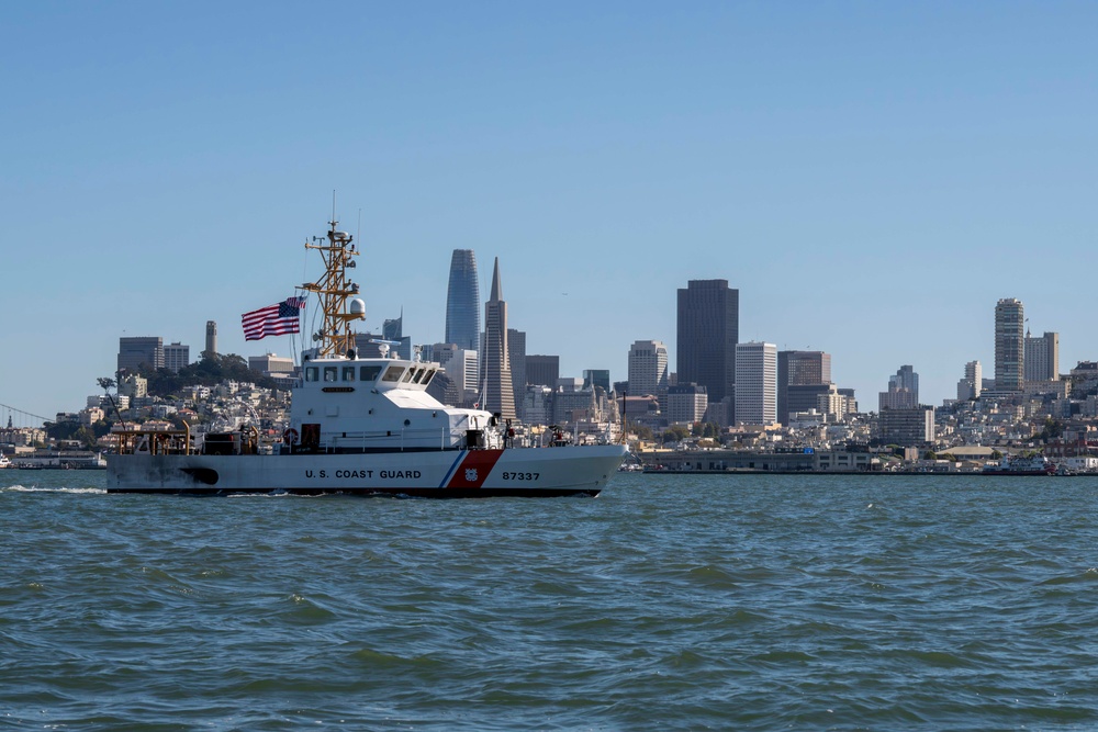 U.S. Coast Guard provides security during San Francisco Fleet Week