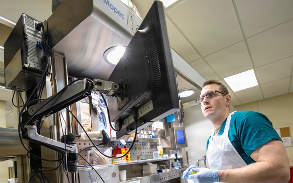 Walter’s Way Behind the Scenes: Lab Professionals at Walter Reed National Military Medical Center